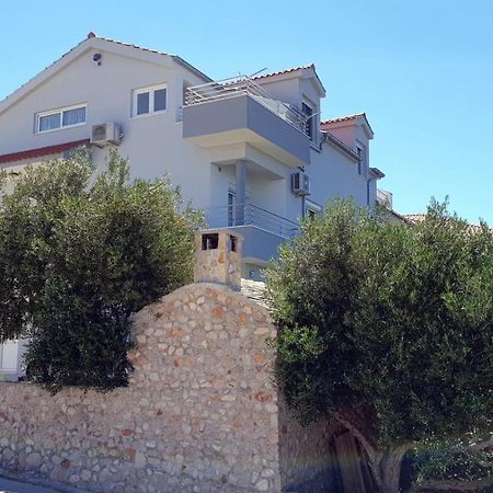 Apartments With A Parking Space Bilo, Primosten - 12870 외부 사진